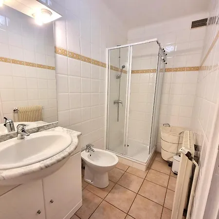 Avec Terrasse, Piscine Chauffee Et Parking A - Fr-1-309-402 *